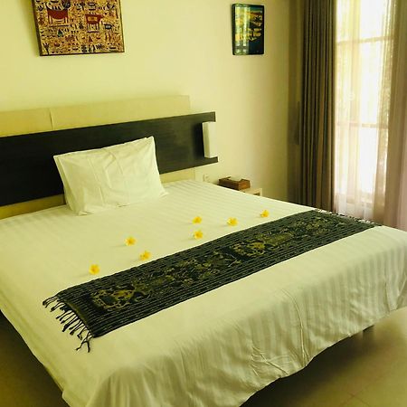 Villa Karingal Senggigi Ngoại thất bức ảnh