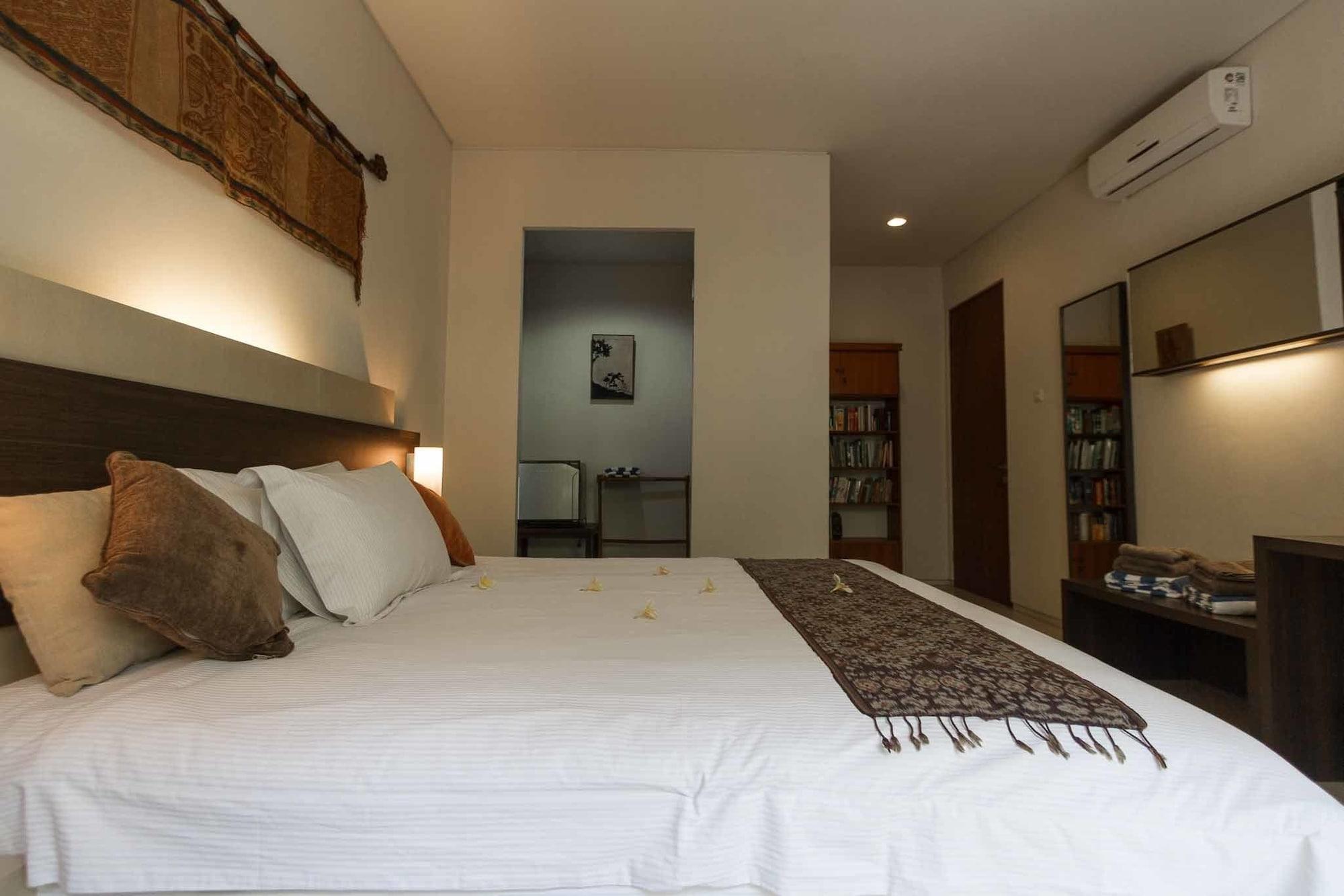 Villa Karingal Senggigi Ngoại thất bức ảnh