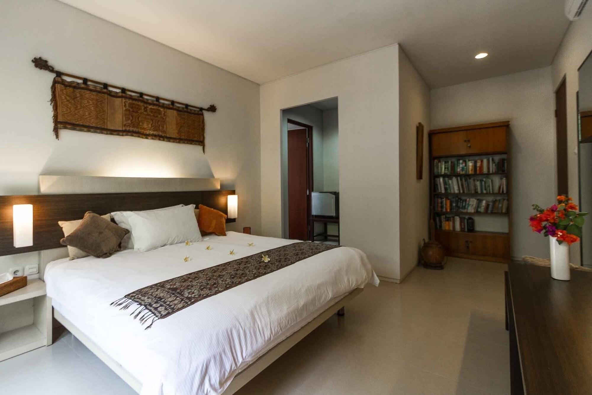 Villa Karingal Senggigi Ngoại thất bức ảnh