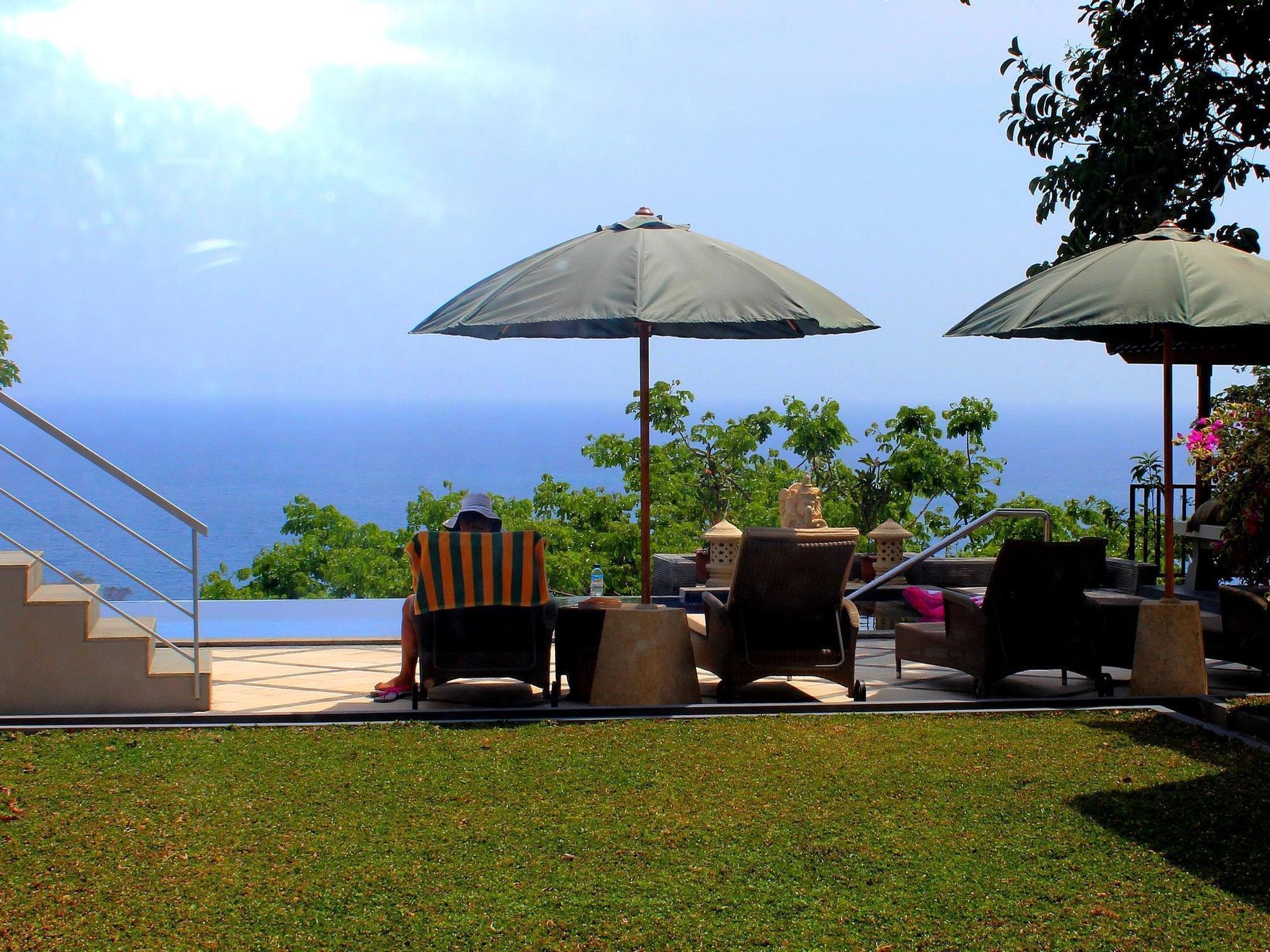 Villa Karingal Senggigi Ngoại thất bức ảnh
